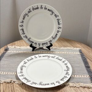 Ciroa Be Merry Platinum Elegant White Dinner Plate Set of two with Script Design